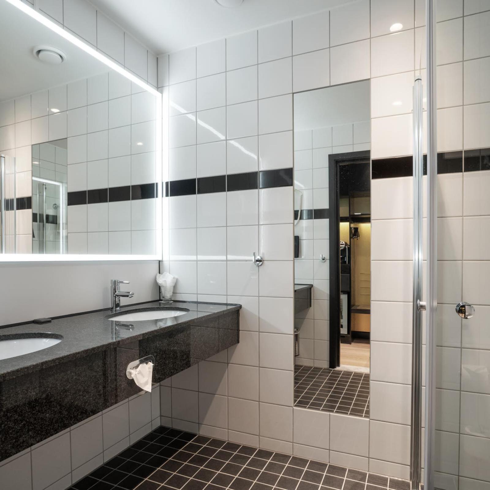 Quarto Triplo Standard
